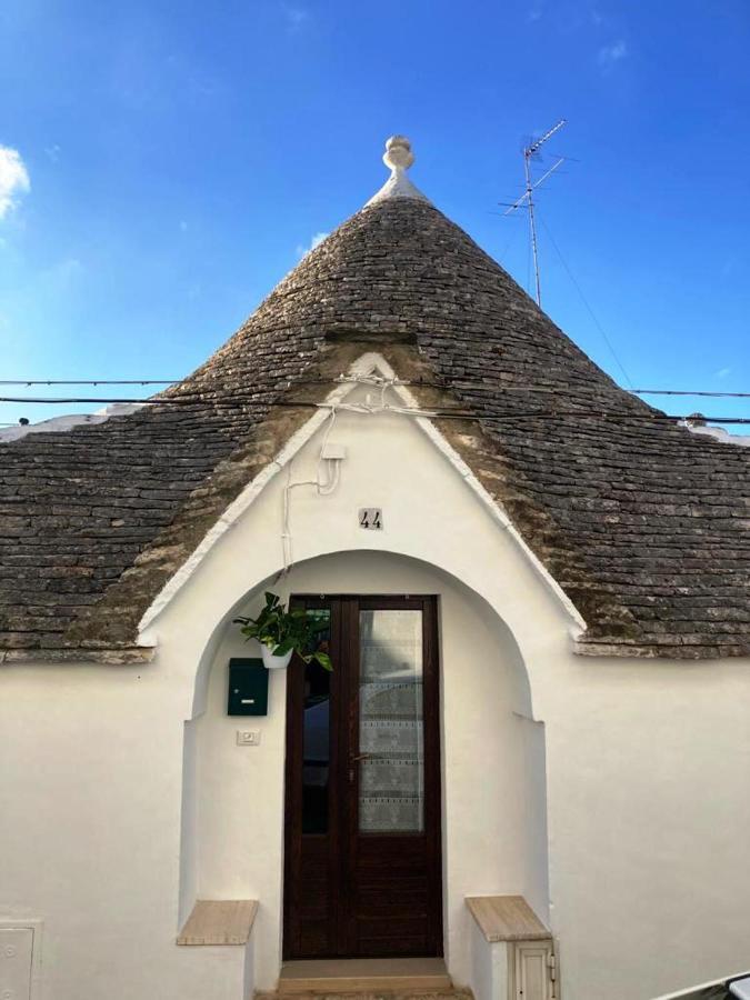 Trullo Il Nespolo Apartment Алберобело Екстериор снимка